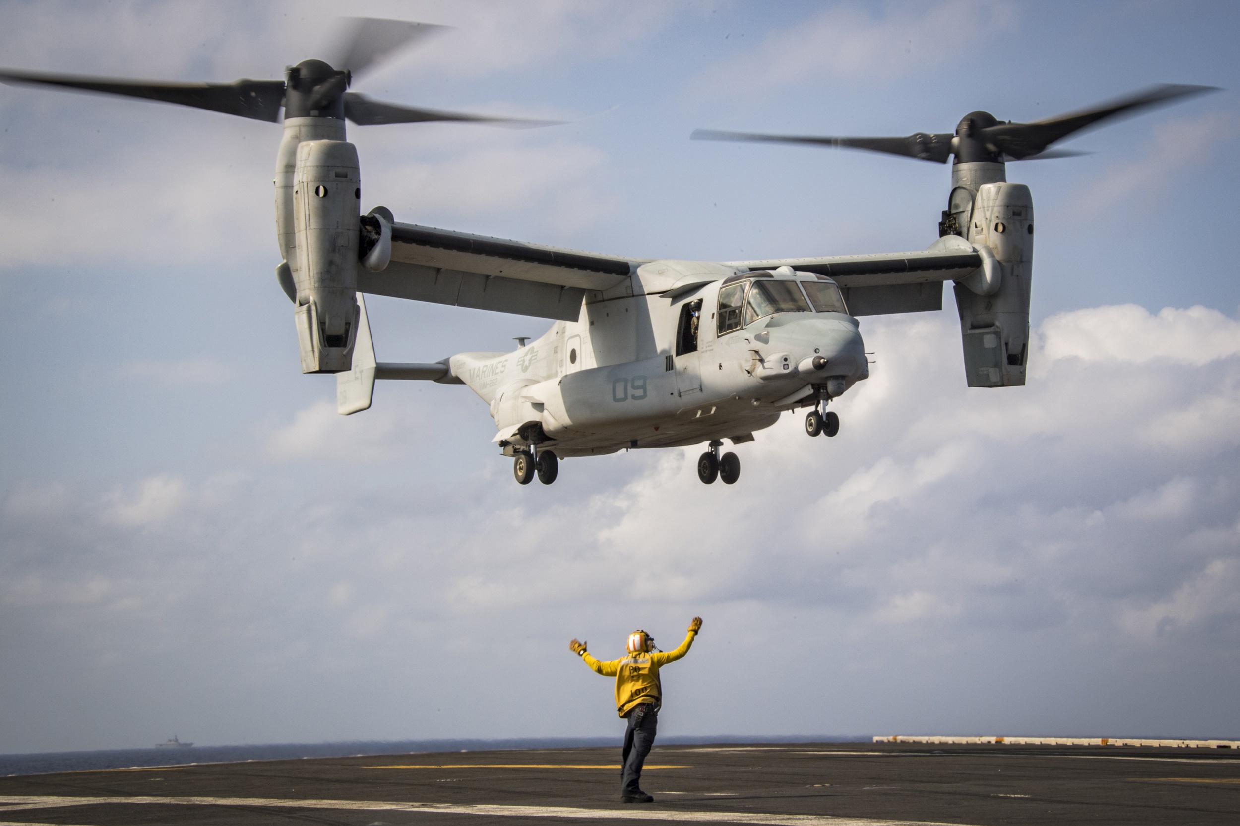 Винтокрыл. Вертолёт v22 Osprey. Вертолет Bell v-22 Osprey. Американский конвертоплан MV-22. Конвертоплан MV-22 Osprey.