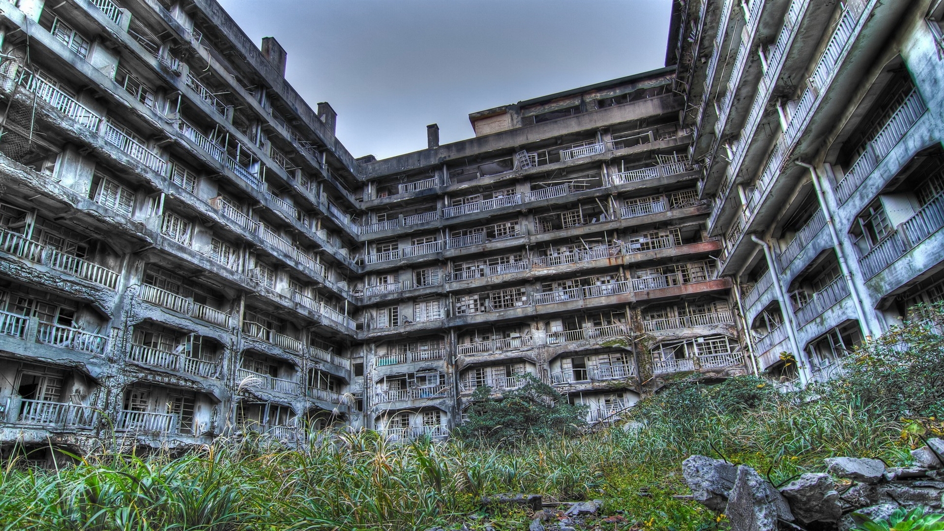 壁紙 19x1080 住宅 廃墟 Hashima Island In Japan Building Abandoned バルコニー 都市 ダウンロード 写真