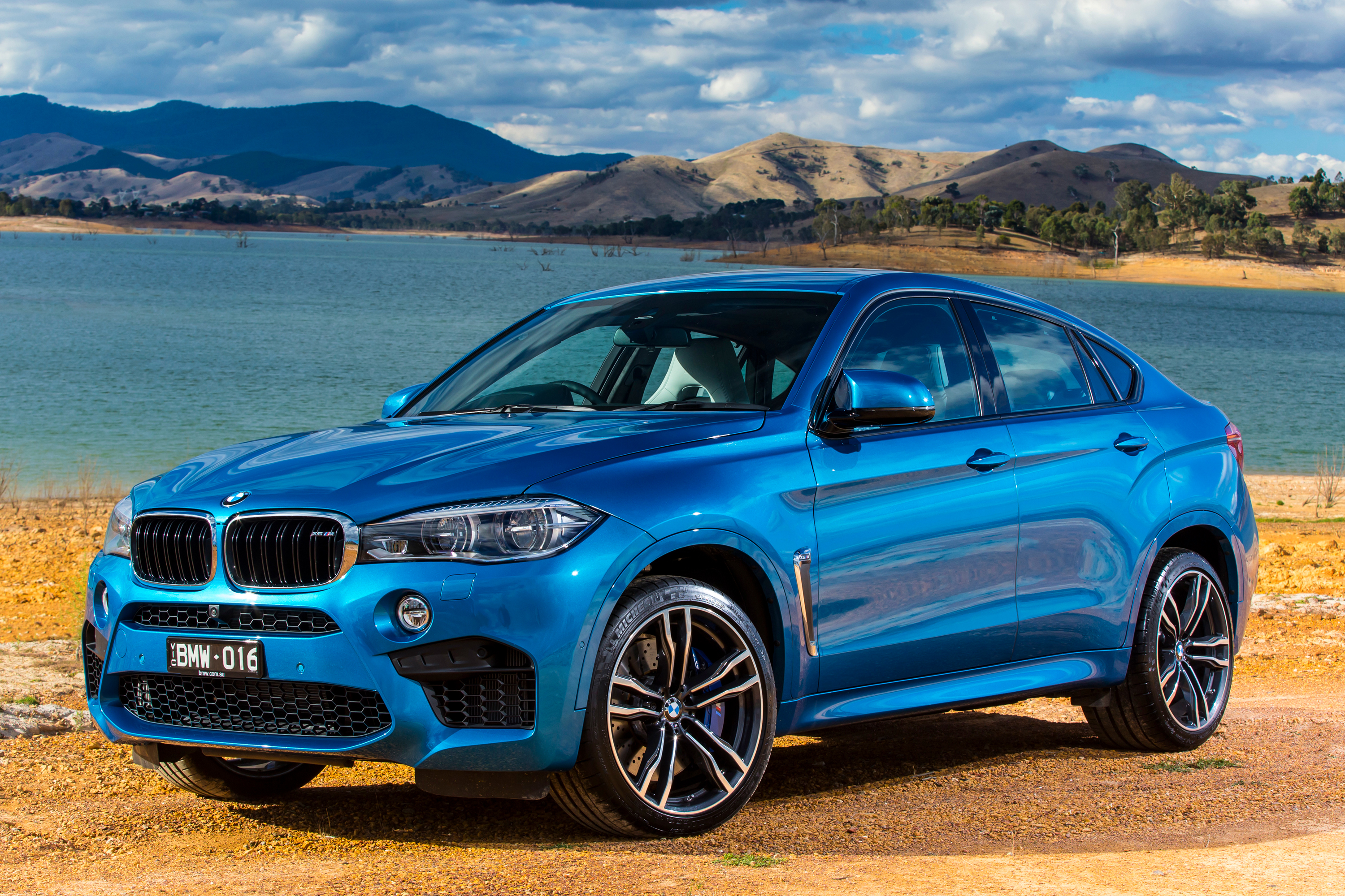 Фотографии BMW 2015 X6 M (F16) голубая Металлик Автомобили 3000x2000