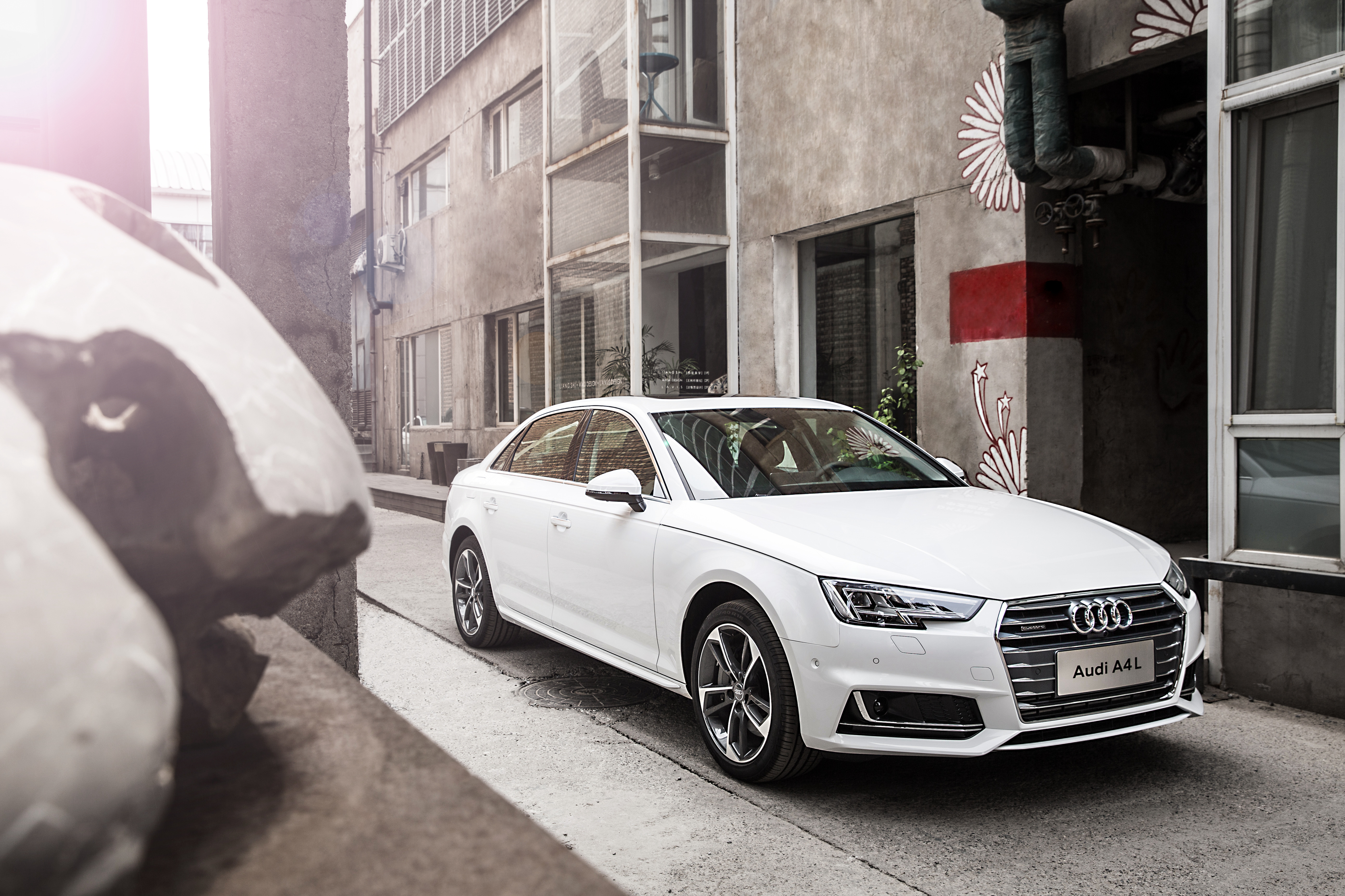 Картинка Ауди 2016 A4 L 45 TFSI quattro (B8) белые машины 4096x2730