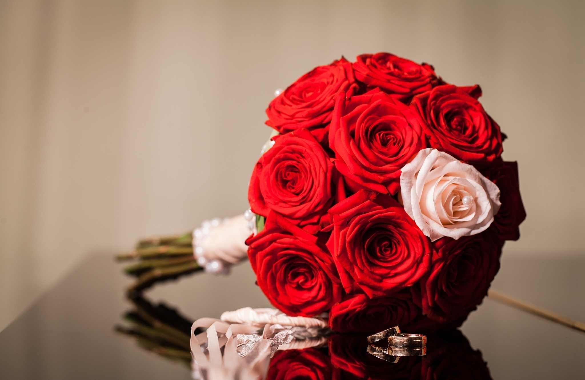Rosas Buquê Vermelho Anel Casamento flor, buquês, rosa, anel de joias, matrimónio, casamentos Flores