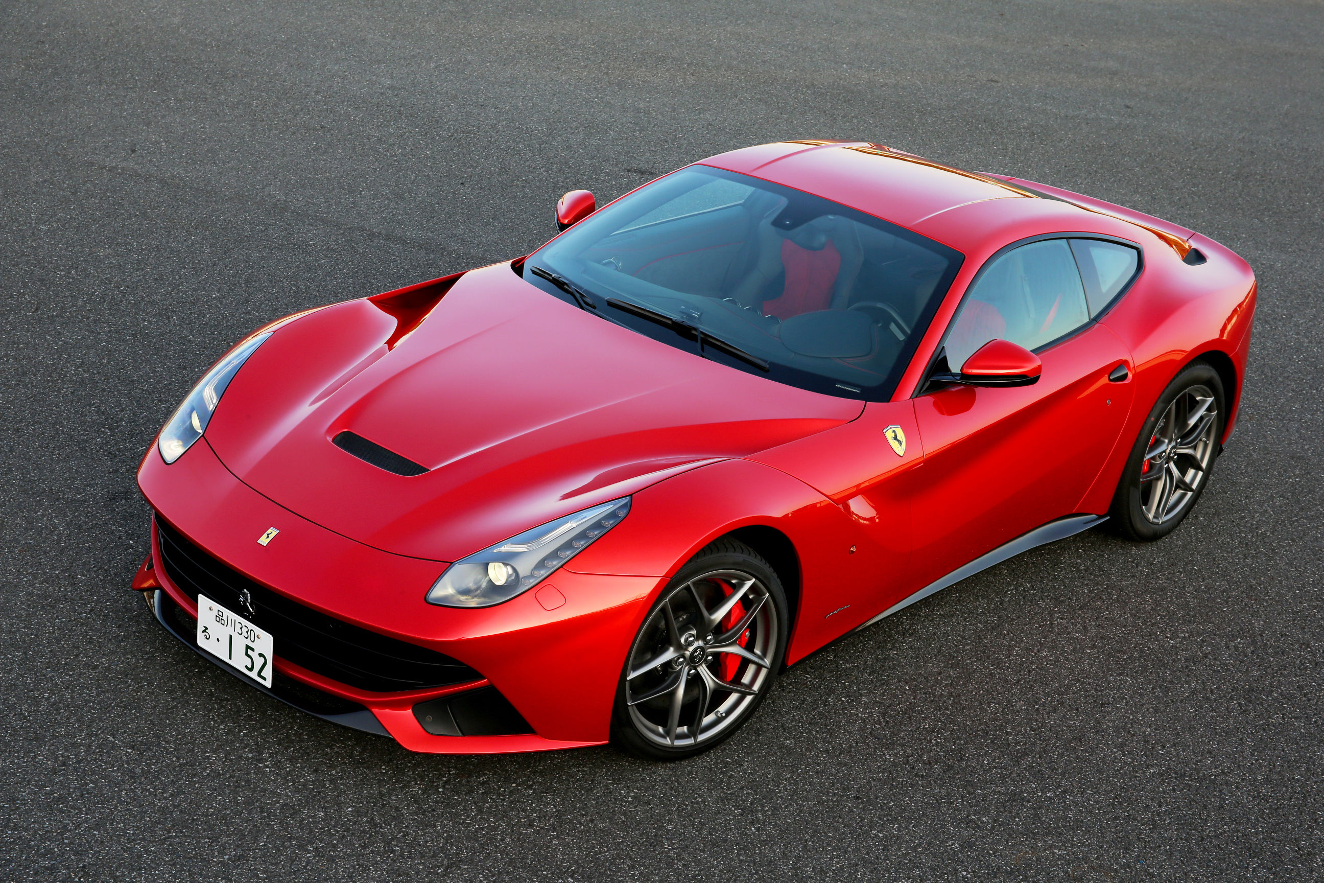 Ferrari f12 Red