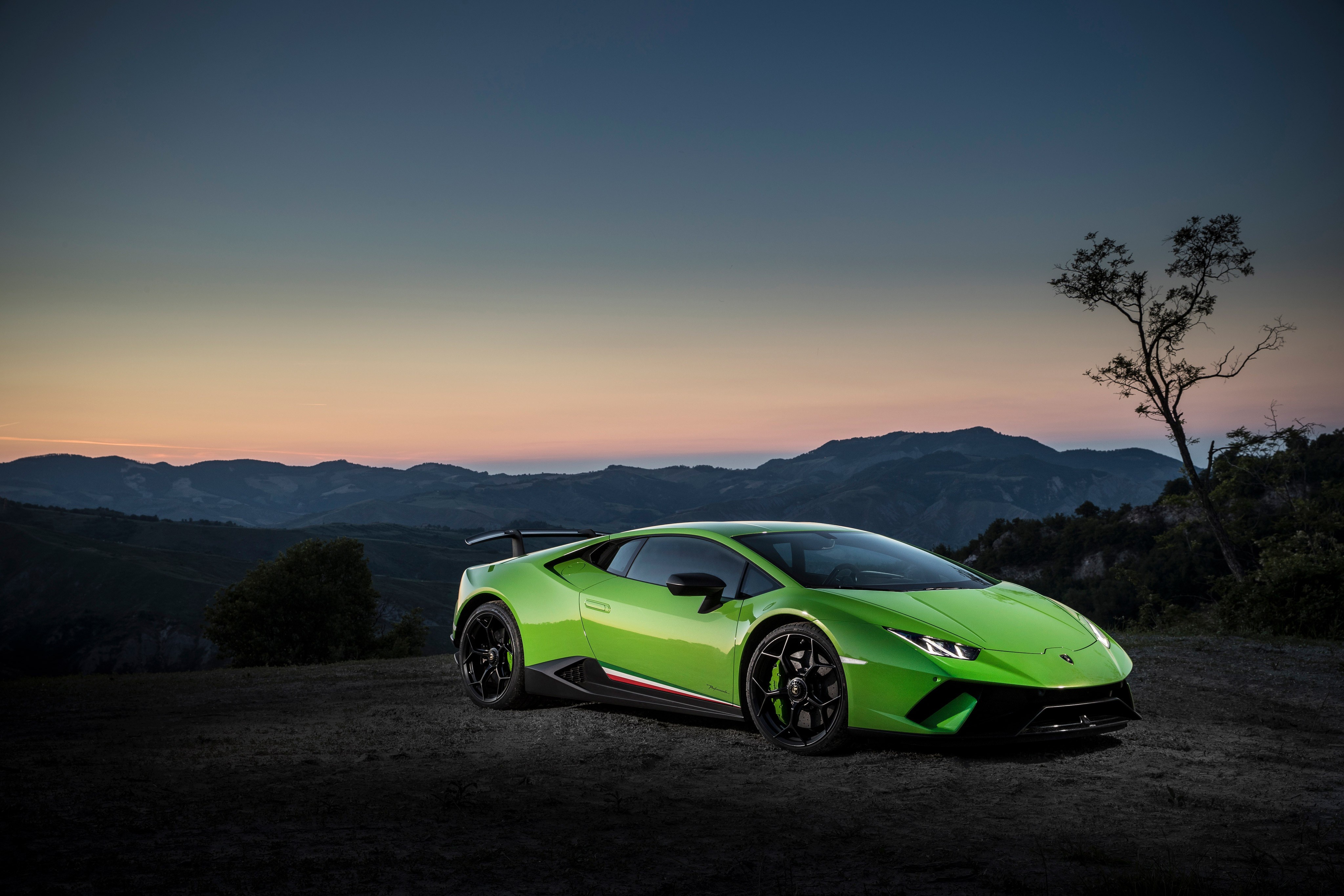 Fondos de Pantalla 4096x2731 Lamborghini Huracan Performante Verde Coches  descargar imagenes