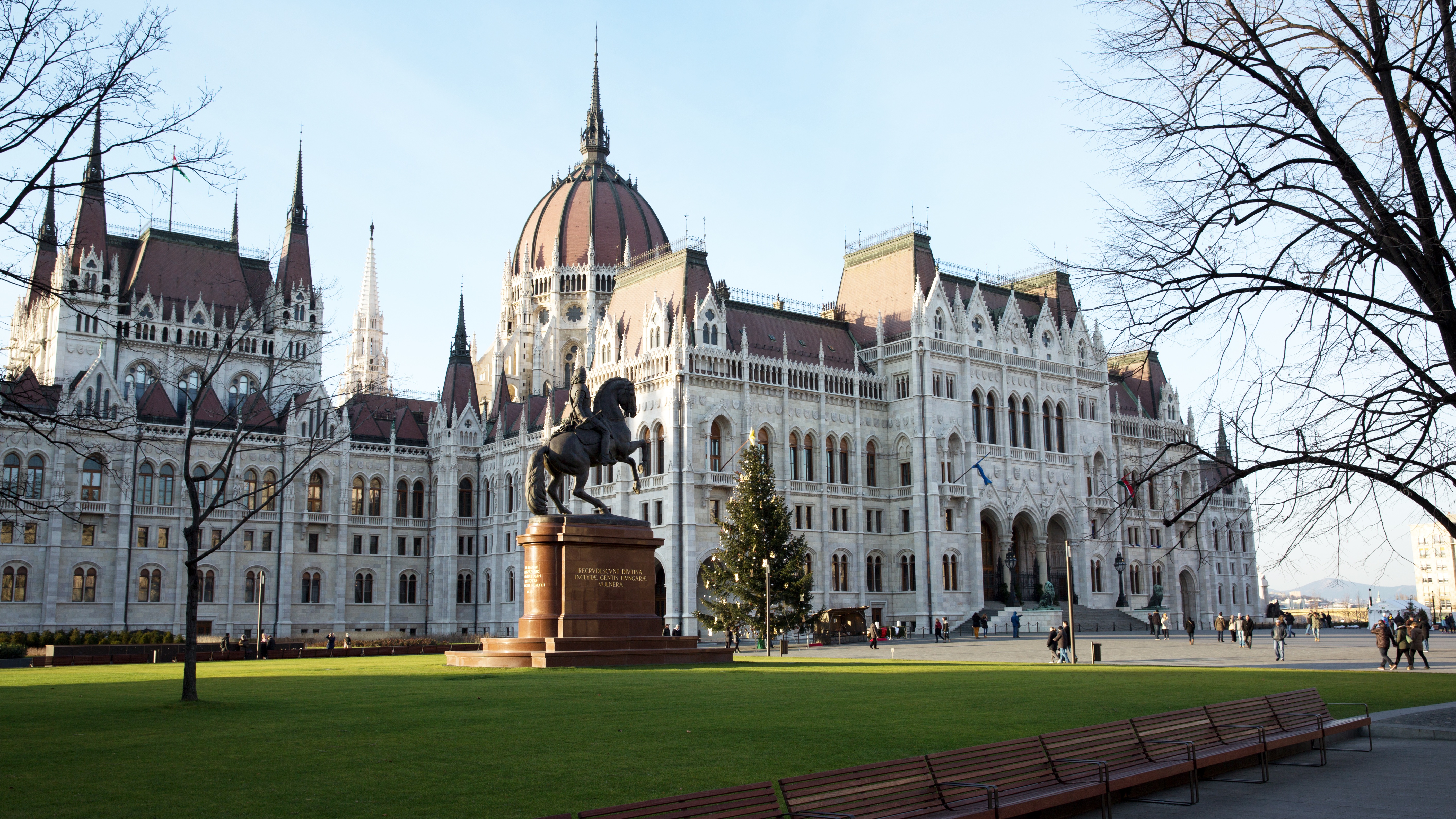 Images Budapest Hungary Monuments Parliament Cities 5658x3183