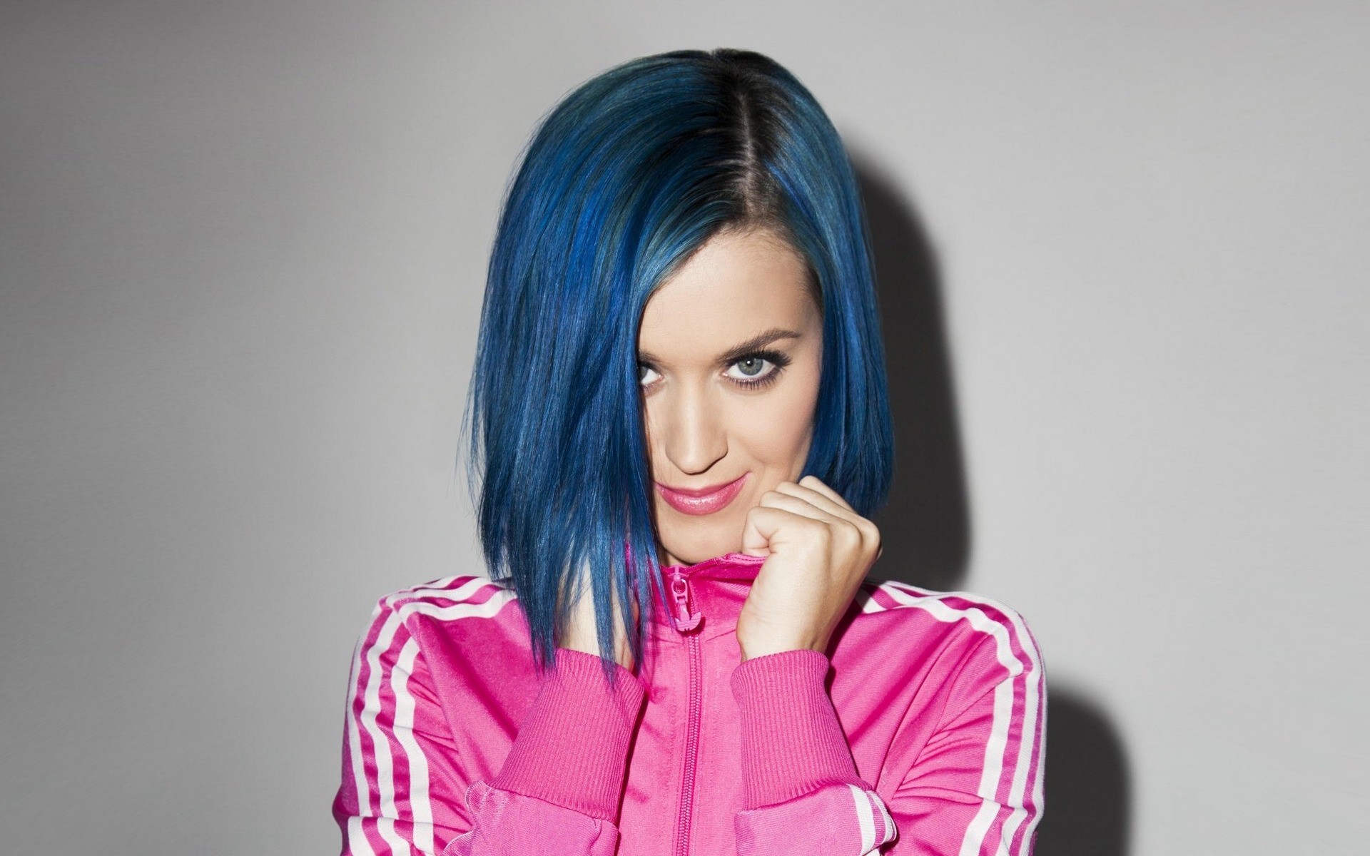 26 Best Images Katy Perry Short Blue Hair - Katy Perry Has A Blonde Bob And You Need To See It