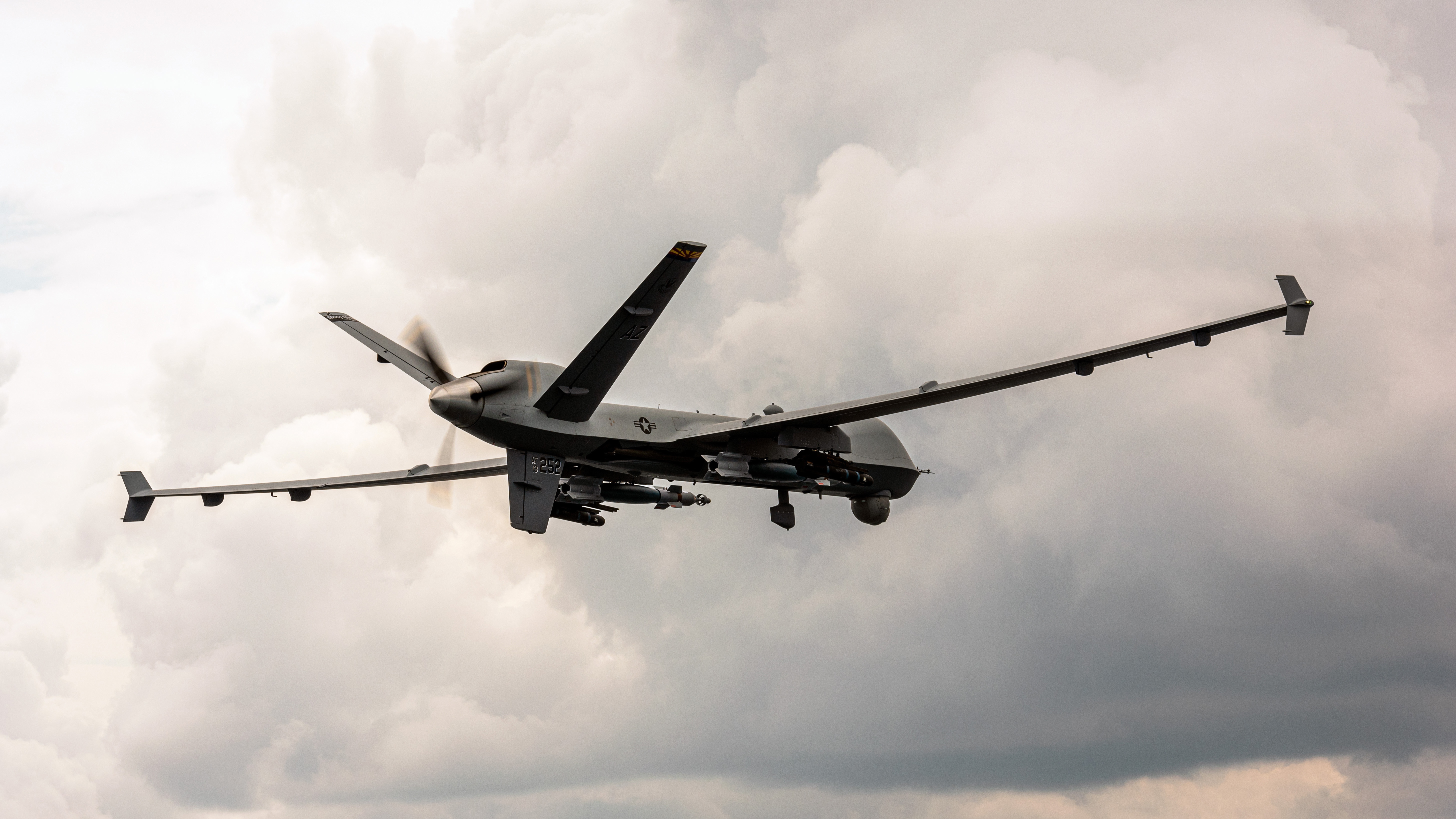 UAV_MQ-9_Reaper_US_Air_Force_Flight_American_573498_5824x3276.jpg