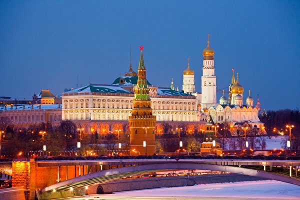 Fondos de escritorio Moscú Rusia Casa Puente Kremlin de Moscú Noche