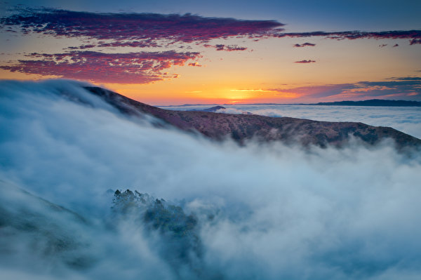 Pictures Fog Nature mountain sunrise and sunset landscape photography 600x399 Mountains Scenery Sunrises and sunsets
