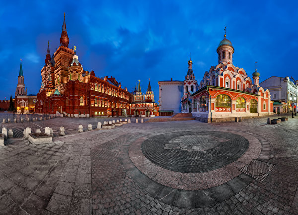 Fondos de escritorio Rusia Moscú Kremlin de Moscú Plaza Museo Red Square Kremlin Iberian Gate and Chapel Ciudades