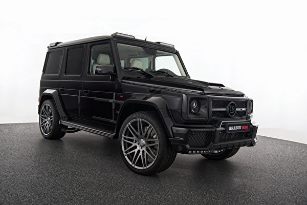 Photo Mercedes-Benz G-Class W463 Black Nature 600x400