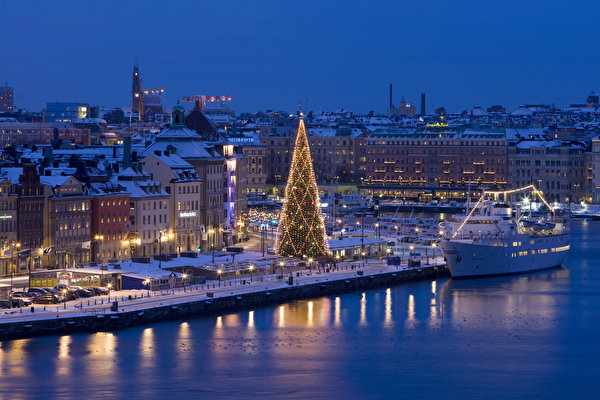 Images Stockholm Sweden Christmas Winter Christmas tree 600x400