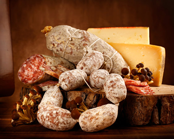 Fotos Wurst Käse Pilze das Essen 562x450