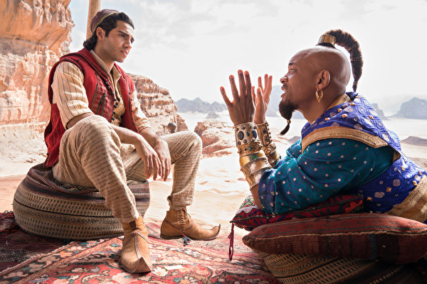 Fondos de escritorio Varón Will Smith Joyería Sentada Mano Negroide Aladdin (2019, Mena Massoud Celebridad