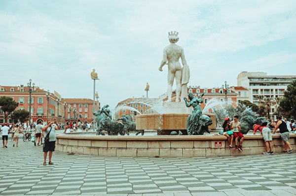 Sfondi Francia Fontane Piazza della città Place de Massena, Nice, Fountain Sun, Apollo Città La scultura 600x398