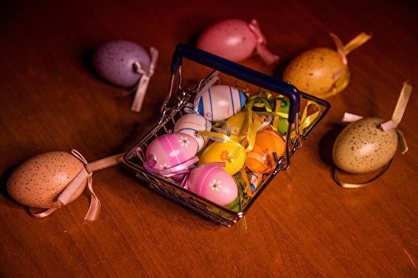 Bilder Ostern Ei Band 600x400 eier