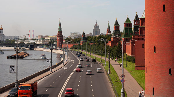 Fondos de escritorio Rusia Moscú Ríos Kremlin de Moscú Calle Paseo marítimo Farola