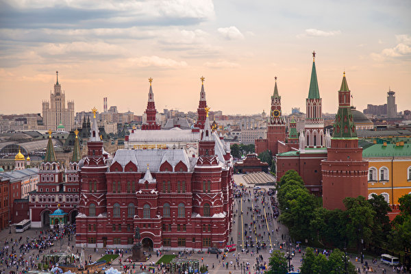 Fondos de escritorio Rusia Moscú Kremlin de Moscú Torres Ciudades