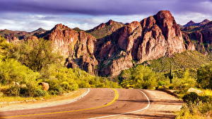 Fonds d'écran États-Unis Montagnes Routes Arbrisseau Arizona Nature